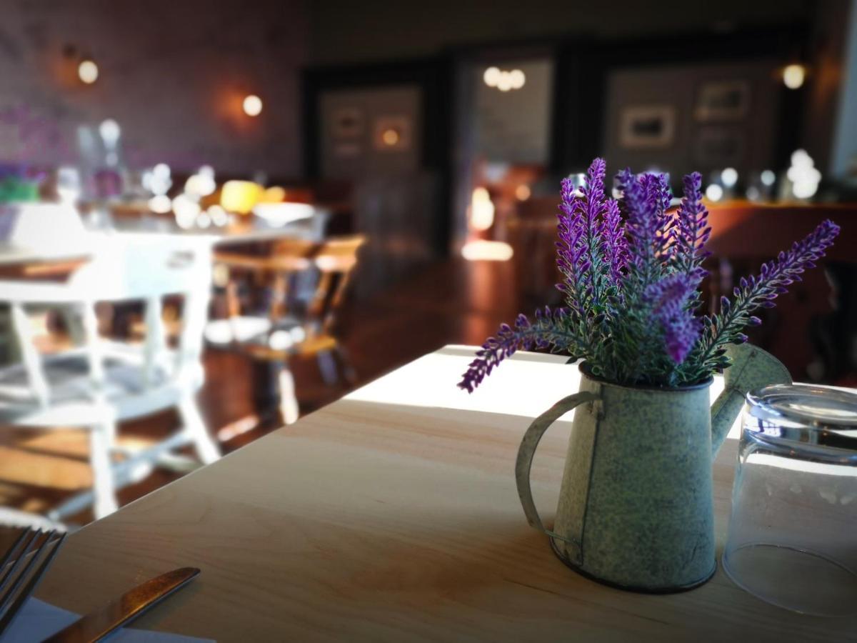 The Crown Inn Gayton  Экстерьер фото