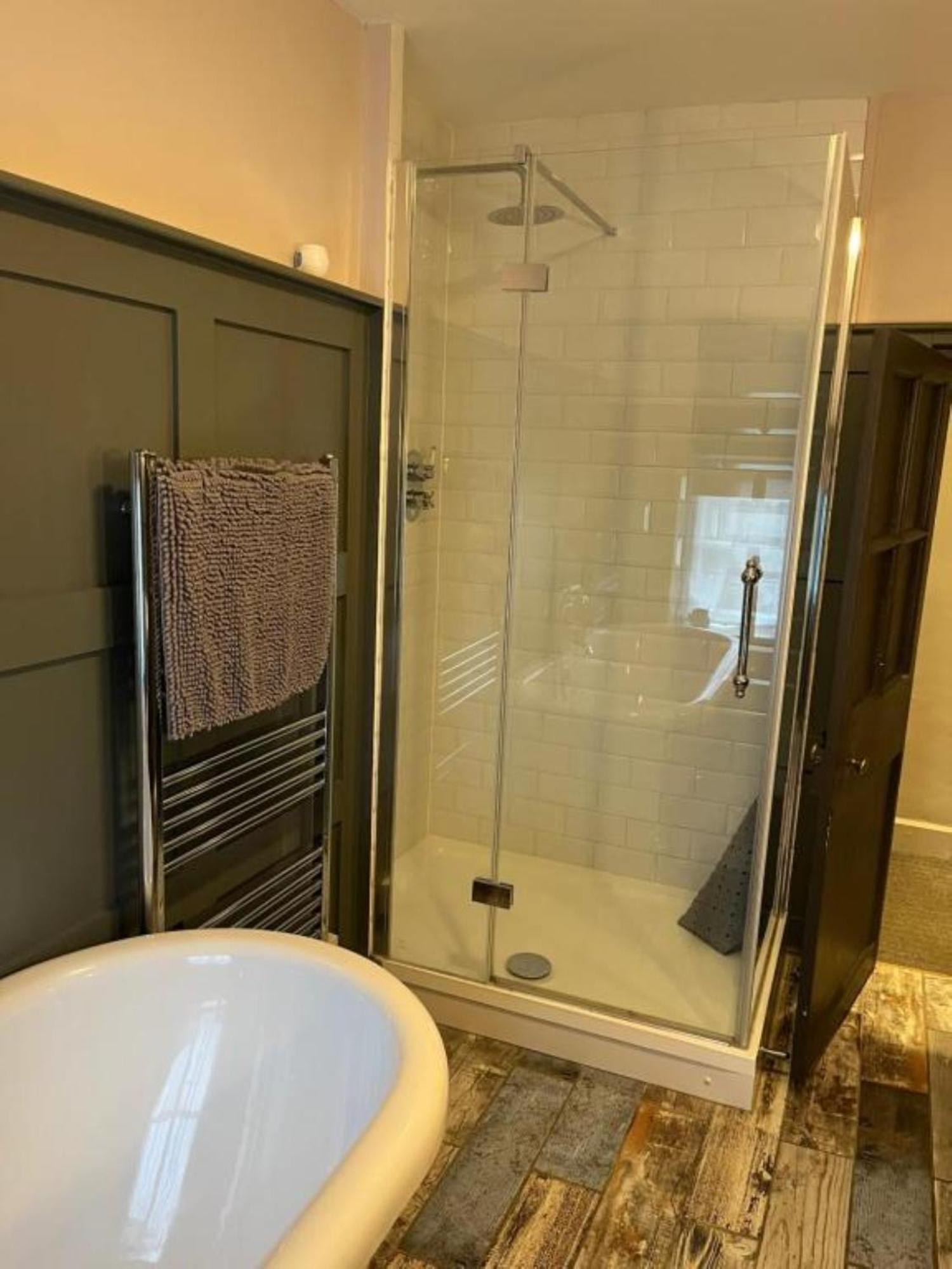 The Crown Inn Gayton  Экстерьер фото